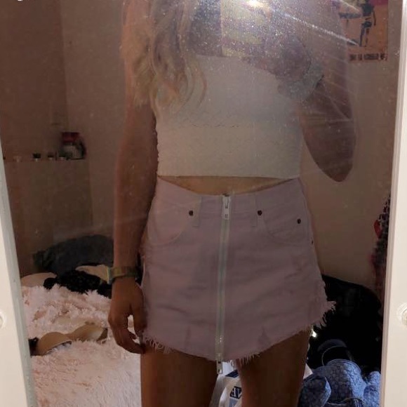 LF Carmar Beatrice Light Pink Distressed Skirt - Picture 2 of 9